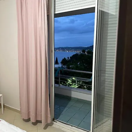 Blerta Apartament * Vlorë
